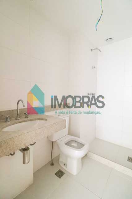 5.4_-_QUARTO_2_-_SUÍTE - 13