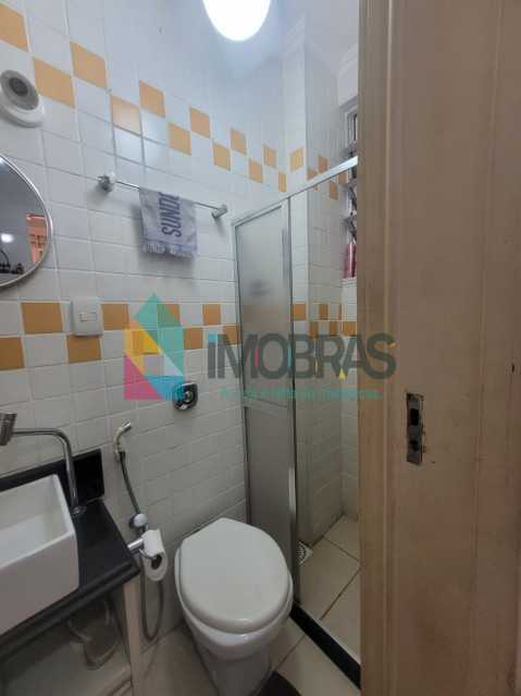 BANHEIRO DE SERVIÇO - 25