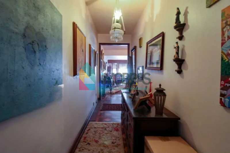 WhatsApp Image 2025-05-27 at 1 - 7