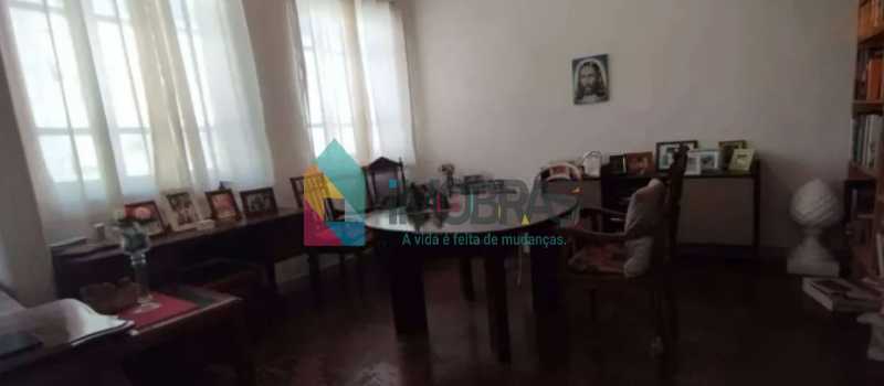 DeWatermark.ai_1750107491616. - 3