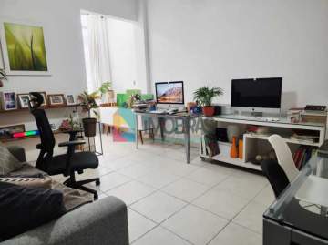Imperdível - COPACABANA !! APARTAMENTO SALA E QUARTO COM DEPENDÊNCIA E VAGA ESCRITURADA - CPAP11636