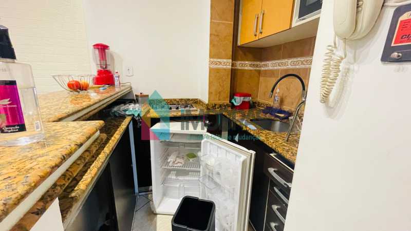 355373d0-3553-4b09-852e-df0b76 - 18