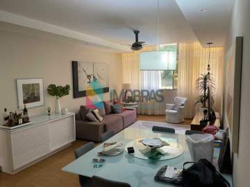 Ótima localização - Apartamento com 3 Dormitórios e 2 Vagas de Garagem no Leme! - CPAP32974