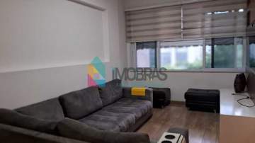 Ótima localização - OPORTUNIDADE ÚNICA NO LEME !!APARTAMENTO REFORMADO COM 03 QUARTOS,ÁREA DE SERVIÇO AMPLA E PRÓXIMO A PRAIA - CPAP32981