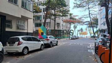 Ótima localização - OPORTUNIDADE ÚNICA NO LEME !!APARTAMENTO REFORMADO COM 03 QUARTOS,ÁREA DE SERVIÇO AMPLA E PRÓXIMO A PRAIA - CPAP32981