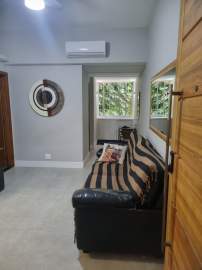Imperdível - LEME !! APARTAMENTO COM SALA E QUARTO REFORMADO,MOBILIADO E VAGA PARA ALUGAR - CPAP11674