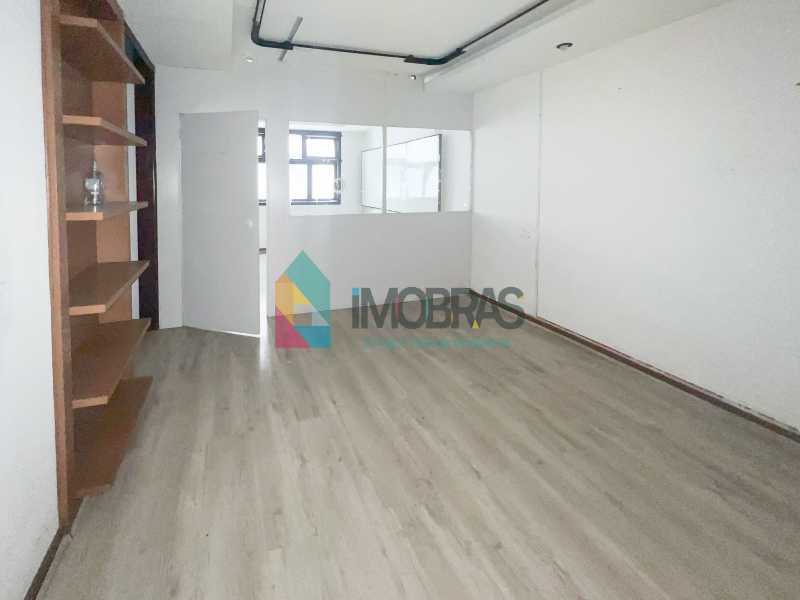 9565cb32-cc8d-482e-a946-4ee28d - 6