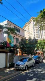 Ótima localização - URCA !! APARTAMENTO TIPO CASA COM 03 QUARTOS,VARANDA,DEPENDÊNCIA E VAGA AMPLA - CPCA30054