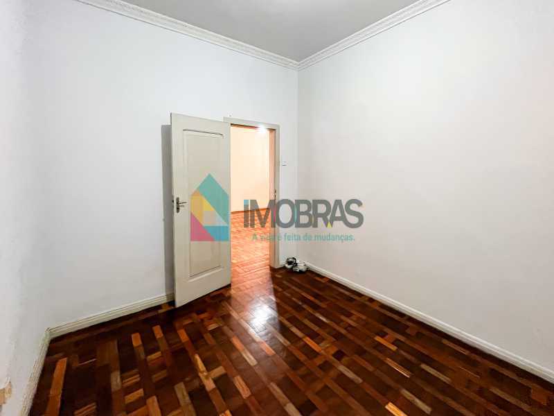 Conheça IMG_0293 do imóvel - URCA !! APARTAMENTO TIPO CASA COM 03 QUARTOS,VARANDA,DEPENDÊNCIA,ÁREA EXTERNA E VAGA AMPLA - CPCA30054 - 7 IMG_0293 - 7