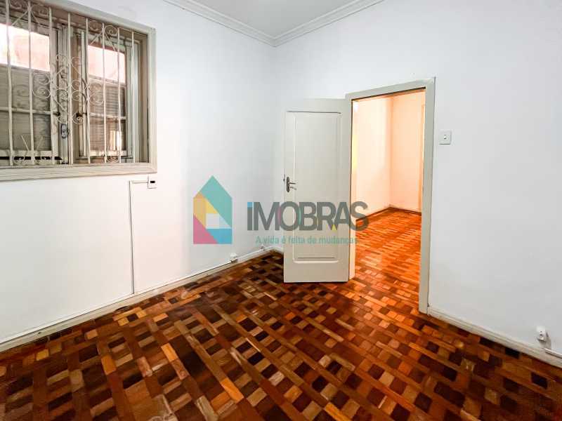 Conheça IMG_0296 do imóvel - URCA !! APARTAMENTO TIPO CASA COM 03 QUARTOS,VARANDA,DEPENDÊNCIA,ÁREA EXTERNA E VAGA AMPLA - CPCA30054 - 9 IMG_0296 - 9