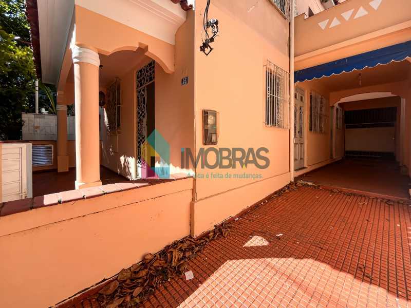 Conheça IMG_0300 do imóvel - URCA !! APARTAMENTO TIPO CASA COM 03 QUARTOS,VARANDA,DEPENDÊNCIA,ÁREA EXTERNA E VAGA AMPLA - CPCA30054 - 20 IMG_0300 - 20