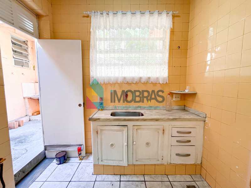 Conheça IMG_0313 do imóvel - URCA !! APARTAMENTO TIPO CASA COM 03 QUARTOS,VARANDA,DEPENDÊNCIA,ÁREA EXTERNA E VAGA AMPLA - CPCA30054 - 13 IMG_0313 - 13