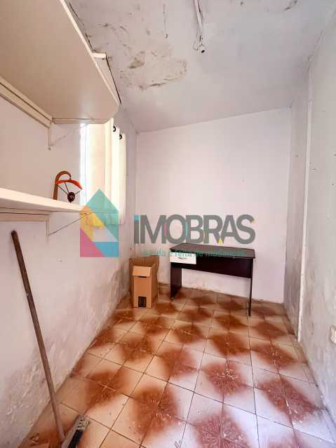 Conheça IMG_0316 1 do imóvel - URCA !! APARTAMENTO TIPO CASA COM 03 QUARTOS,VARANDA,DEPENDÊNCIA,ÁREA EXTERNA E VAGA AMPLA - CPCA30054 - 19 IMG_0316 1 - 19