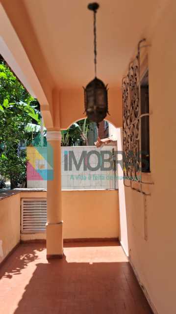 Conheça 3132d549-eacb-4945-a74c-e2f9d5 do imóvel - URCA !! APARTAMENTO TIPO CASA COM 03 QUARTOS,VARANDA,DEPENDÊNCIA,ÁREA EXTERNA E VAGA AMPLA - CPCA30054 - 26 3132d549-eacb-4945-a74c-e2f9d5 - 26