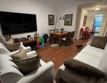Imperdível - Copacabana, posto 4!!! 2 quartos sendo um deles suíte com 1 vaga na escritura. - CPAP22563