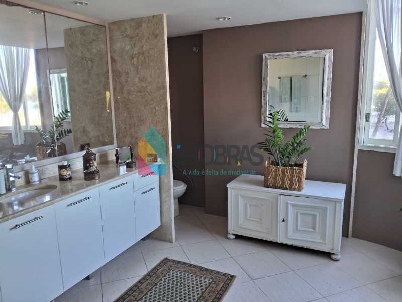 35f7070f-9baa-4e27-a371-3bbe96 - 23