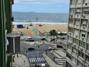 Imperdível - Copacabana!!! Sala e quarto reformado com vista lateral mar. - CPKI10571