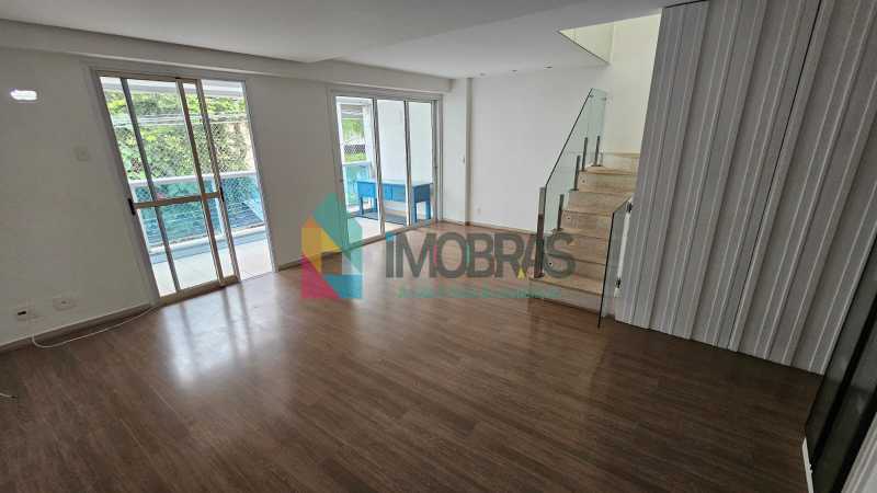 WhatsApp Image 2025-11-20 at 1 - 6