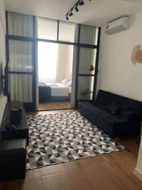Sala e quarto reformadíssimo perto da praia. - CPAP11710
