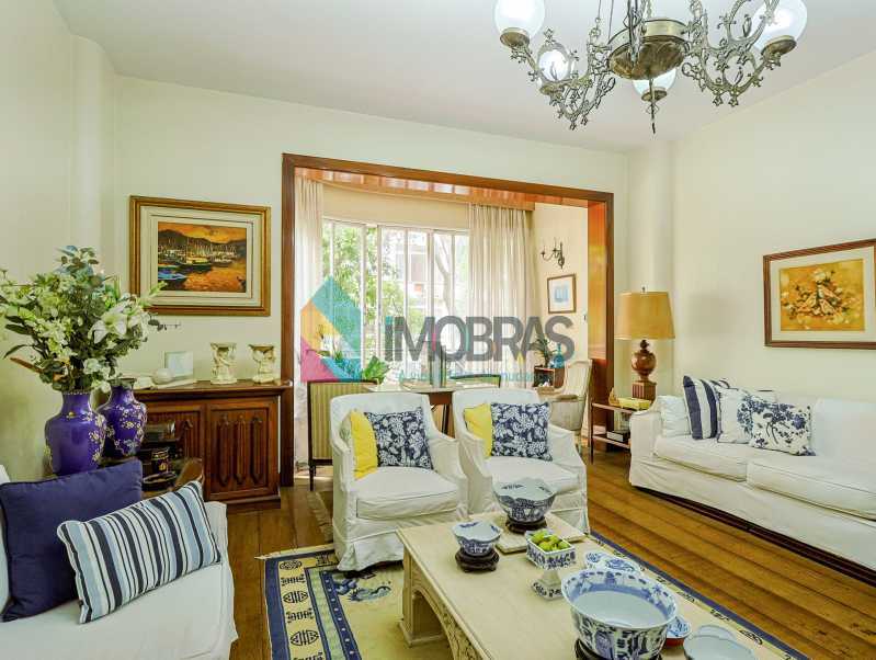 9a9f2b4e351d73c1cpiade02sala00 - 1