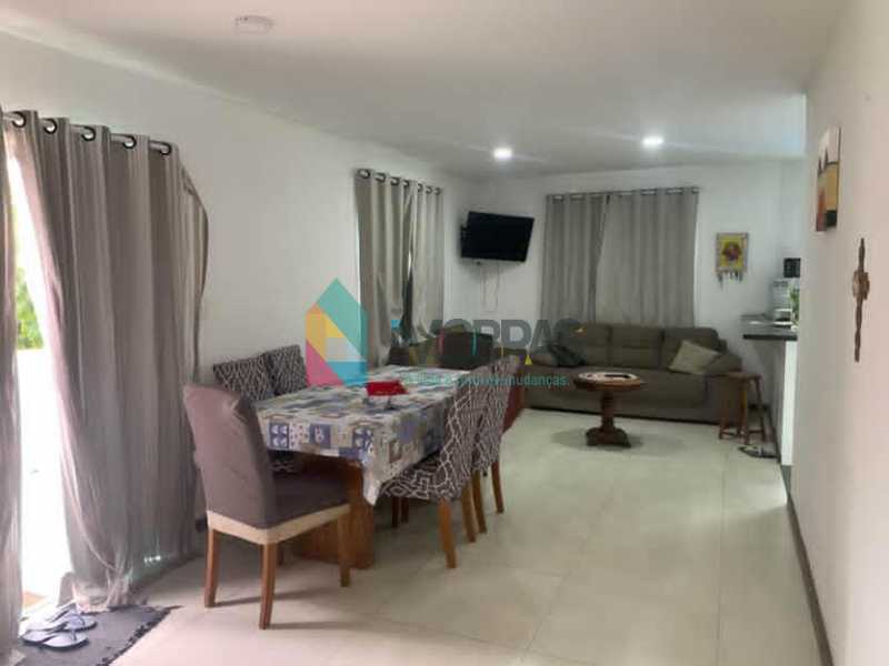 a5b6ab09-af2a-4135-be23-a1c194 - 9