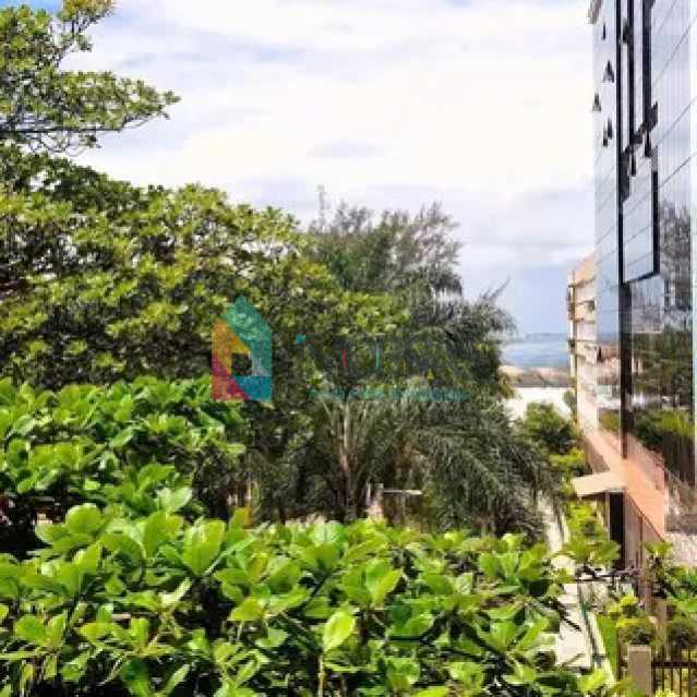 c5c110a0-4420-40d2-b29f-9c03e4 - 21