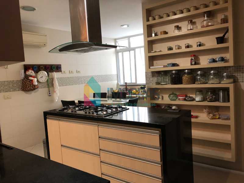 f67e5320-1ad1-4e95-8f0a-ad5f4a - 30