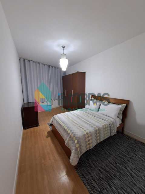 Conheça 9. do imóvel - Copacabana!!! 3 quartos com vaga na escritura. Duas quadras da praia. - CPAP33098 - 9 9. - 9