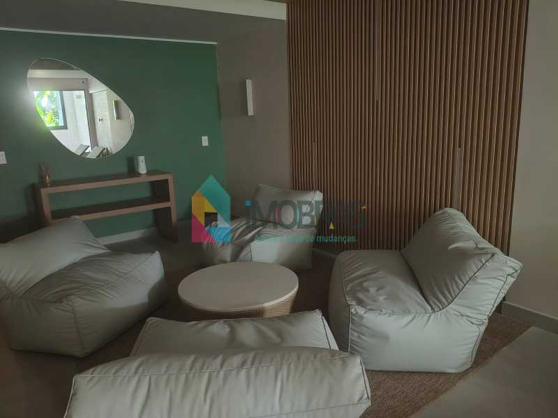 ebac3155-2af6-44bb-8916-3d6147 - 20