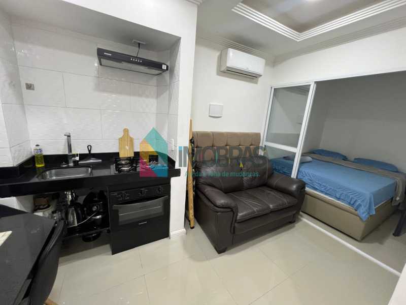 Conheça WhatsApp Image 2026-07-03 at 1 do imóvel - COPACABANA APARTAMENTO 2 QUARTOS TODO MOBILIADO DECORADO OPORTUNIDADE PROXIMO A PRAIA !! - CPAP22707 - 6 WhatsApp Image 2026-07-03 at 1 - 6