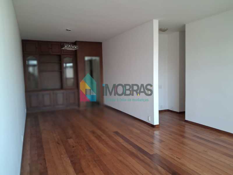 Conheça 0816cafb-77a4-4637-a302-0a1524 do imóvel - IMPERDÍVEL NO POSTO 6 !! APARTAMENTO VISTA PARCIAL MAR COM 04 QUARTOS,VARANDA,DEPENDÊNCIA E 03 VAGAS ESCRITURADAS - CPAP40717 - 4 0816cafb-77a4-4637-a302-0a1524 - 4