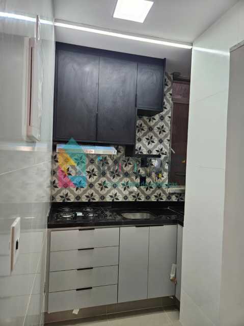 Conheça 83e115fb-93a4-4a94-adcf-794c60 do imóvel - COPACABANA!! POSTO 4!!! QUARTO E SALA REFORMADO E MOBILIADO!! - CPAP11777 - 10 83e115fb-93a4-4a94-adcf-794c60 - 10