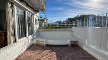 Imperdível - COPACABANA!!! COBERTURA NO POSTO 6, PRÓXIMO AO ARPOADOR COM 2 QUARTOS COM SUÍTE TERRAÇO E VAGA. - CPCO20116