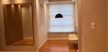Ótima localização - COPACABANA !! APARTAMENTO REFORMADO COM 02 QUARTOS,DEPENDÊNCIA E ÁREA DE SERVIÇO - CPAP22720