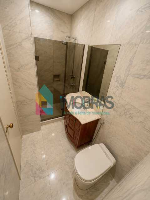 Conheça Banheiro social branco do imóvel - Apartamento à venda Rua Fernando Mendes, Copacabana, IMOBRAS RJ, Rio de Janeiro - R$ 2.500.000 - CPAP33192 - 10 Banheiro social branco - 10