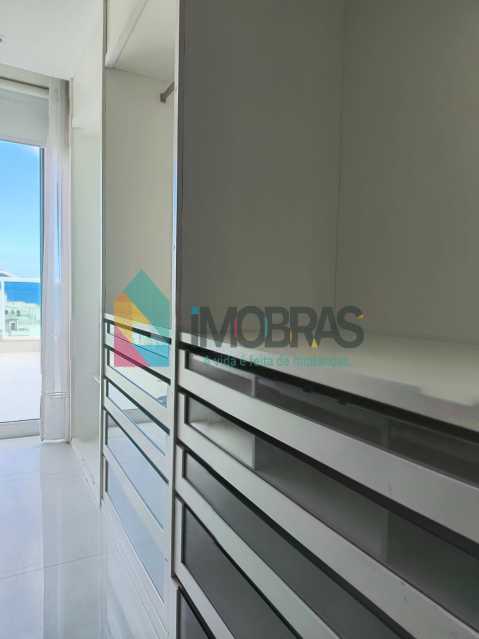 Conheça ea589705-4759-4333-b9bf-faceff do imóvel - LEBLON !!! COBERTURA TRIPLEX,VISTA MAR,COM 03 QUARTOS,VARANDA ,ÁREA DE SERVIÇO E VAGA ESCRITURADA - CPCO30185 - 11 ea589705-4759-4333-b9bf-faceff - 11