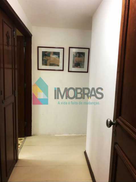 Corredor - 16