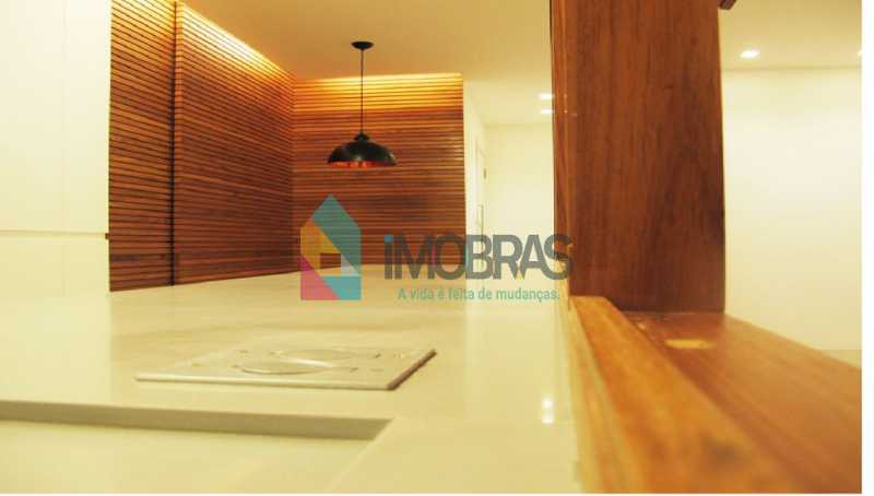 d9d129d3-2b50-449f-ae48-ec76cf - 18