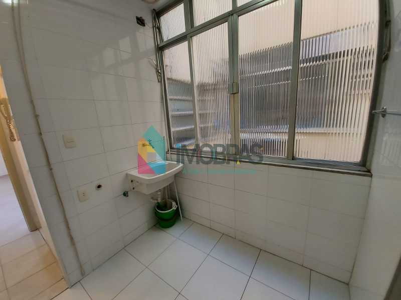 ÁREA DE SERVIÇO - 24