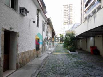 Imperdível - BOTAFOGO!!! CASA DUPLEX COM 3 VAGAS!!! - CAV5062