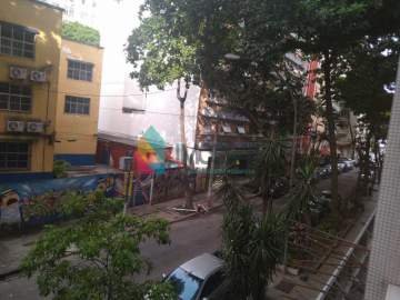Ótima localização - APARTAMENTO EM COPACABANA NA QUADRA DA PRAIA DE 3 QUARTOS COM ÁREA EXTERNA!! - CPAP30056