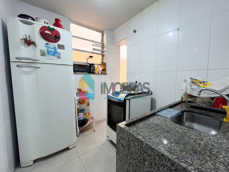 Conheça IMG_4208 1 do imóvel - COPACABANA APARTAMENTO 2 QUARTOS NO POSTO 5 PROXIMO A PRAIA OPORTUNIDADE!! - AP2027 - 12 IMG_4208 1 - 12