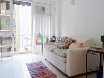 HUMAITA/ LAGOA ! CHARMOSO SALA E QUARTO COM VARANDA ,CLARO , SILENCIOSO E VENTILADO PREDIO COM INFRA COMPLETA , VAGA DE GARAGEM , PORTEIRA FECHADA (VAI MOBILIA), PREDIO DE LUXO ESTILO APART - CPAP10264