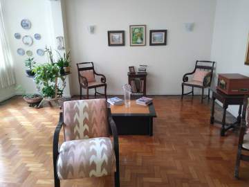 APARTAMENTO EM COPACABANA , 3 QUARTOS DEPENDÊNCIAS E VAGA DE GARAGEM ESCRITURADA SILENCIOSO!! - CPAP30708