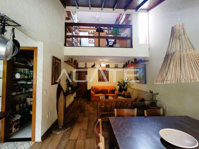 Conheça Casa 3 quartos Itaipu do imóvel - Agatê Imóveis vende Excelente Casa Duplex de 156 m² - Itaipu - Niterói por R$ 850 mil reais. - HTCA30336 - 19 Casa 3 quartos Itaipu - 19