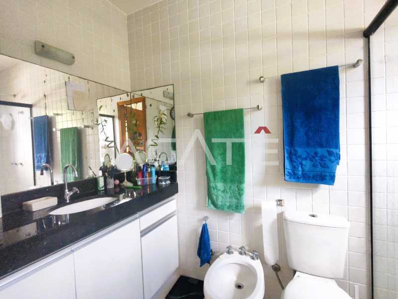 Conheça Casa 3 quartos Itaipu do imóvel - Agatê Imóveis vende Excelente Casa Duplex de 156 m² - Itaipu - Niterói por R$ 850 mil reais. - HTCA30336 - 47 Casa 3 quartos Itaipu - 47