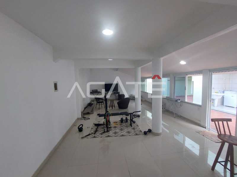 Casa 4 qtos Condomínio - 28