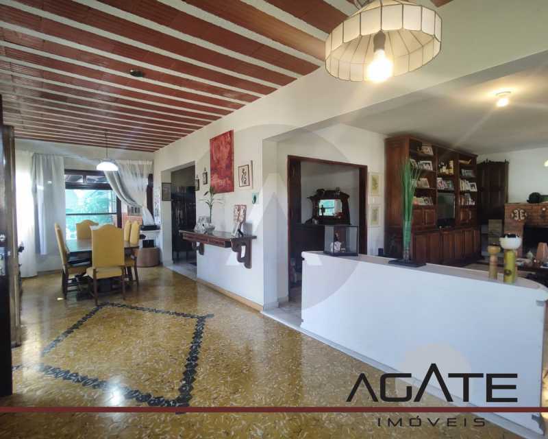 Casa 3 suítes Itaipuaçu 14 - 16