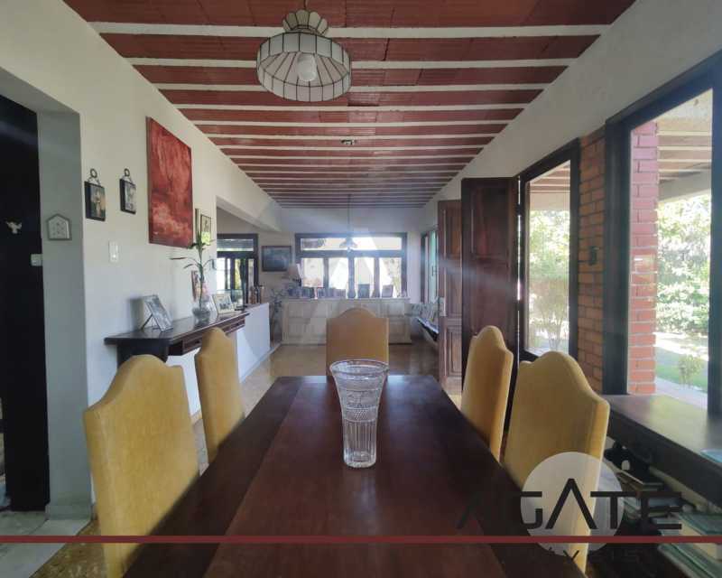 Casa 3 suítes Itaipuaçu 15 - 17