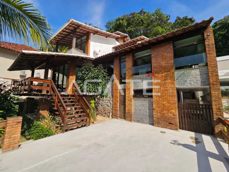 1 Casa Condomínio Itaipu - 1
